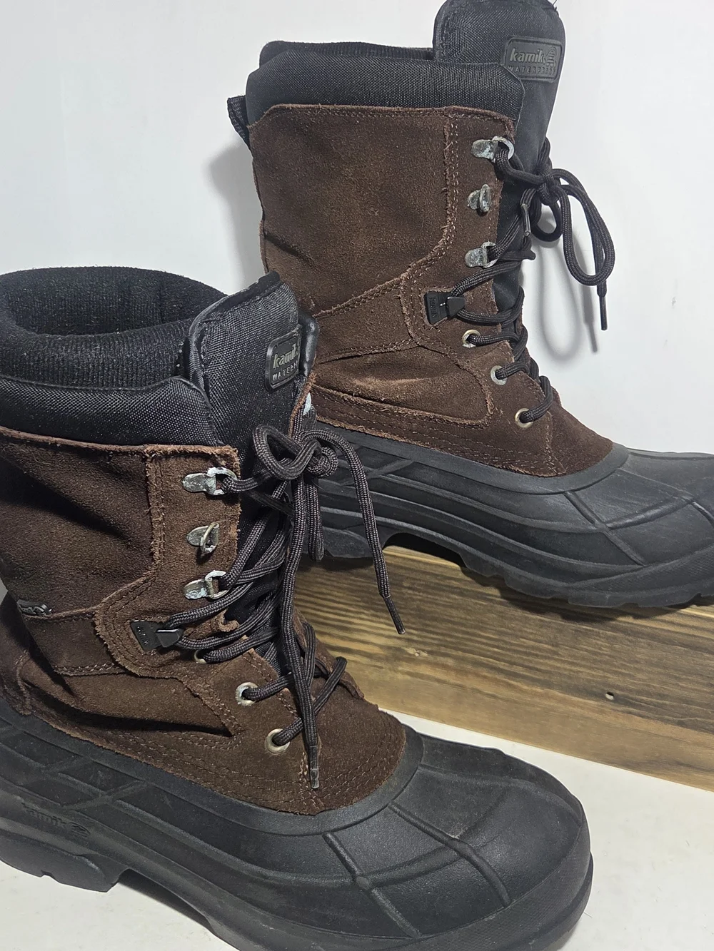 Kamik Nationwide Waterproof Winter Thinsulate Boots Men's Size 10 (US)